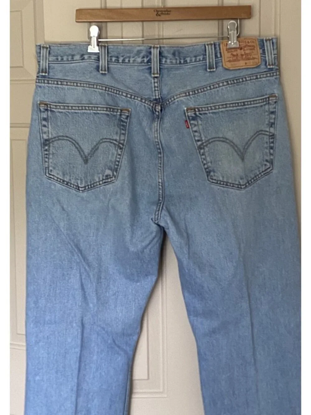 Levi's 505 Jeans Men's 40x33 Light Wash Straight Leg Red Tab Regular Fit